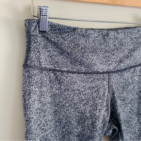 lululemon Wunder Under High Rise Crop Leggings Navy Blue Size 6 - Picture 3 of 13